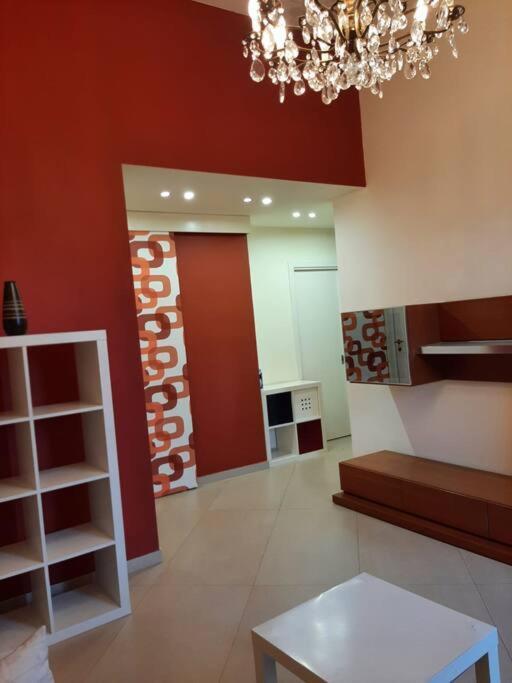 Chiara Home: Al Centro Di Apartment *